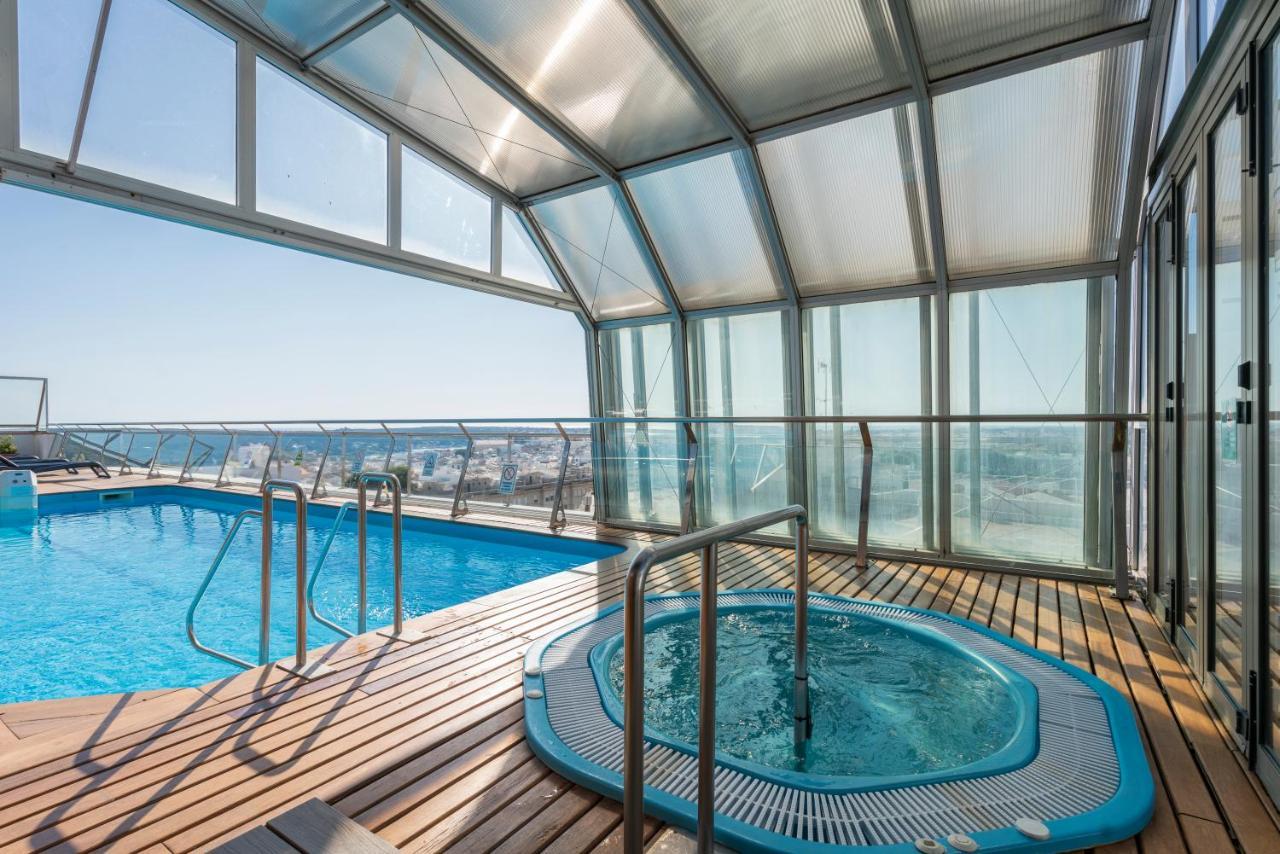 Artiem Apartamentos Maó Exterior foto